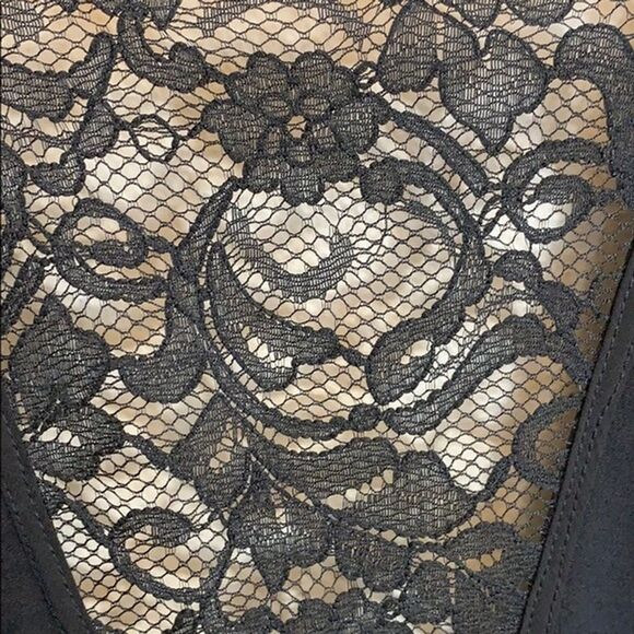 Reformation Black Lace Inset Panel Deep V Sleeveless Mini Dress Size XS - Picture 6 of 10